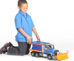 Bruder Mack Granite Winter Service Snow Plow
