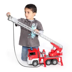 Bruder MAN Fire engine with water pump with Light/Sound Mod.