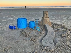 Create A Castle Sand & Snow Deluxe Tower Kit