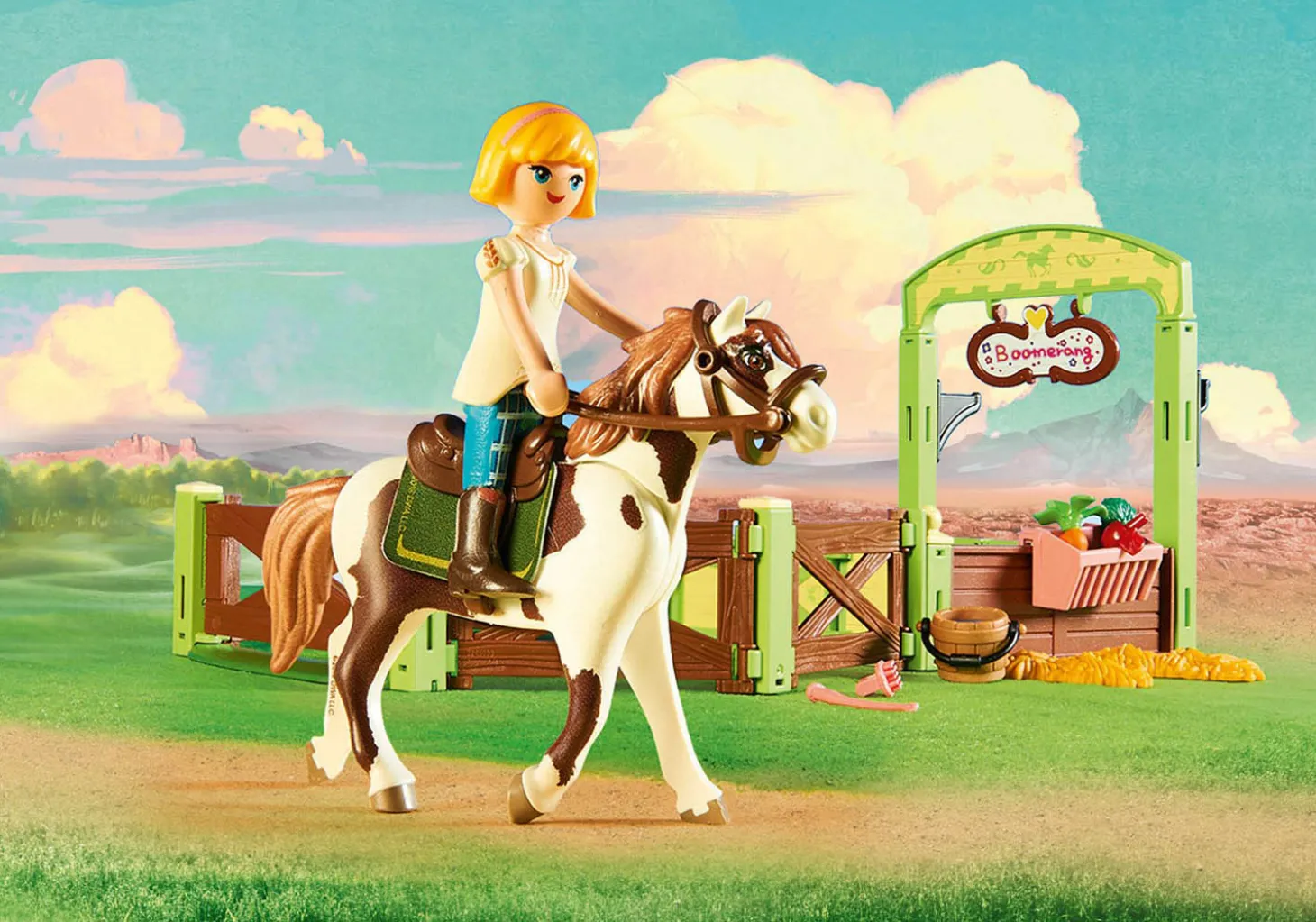 Playmobil Spirit Riding Free Abigail & Boomerang with Horse Stall
