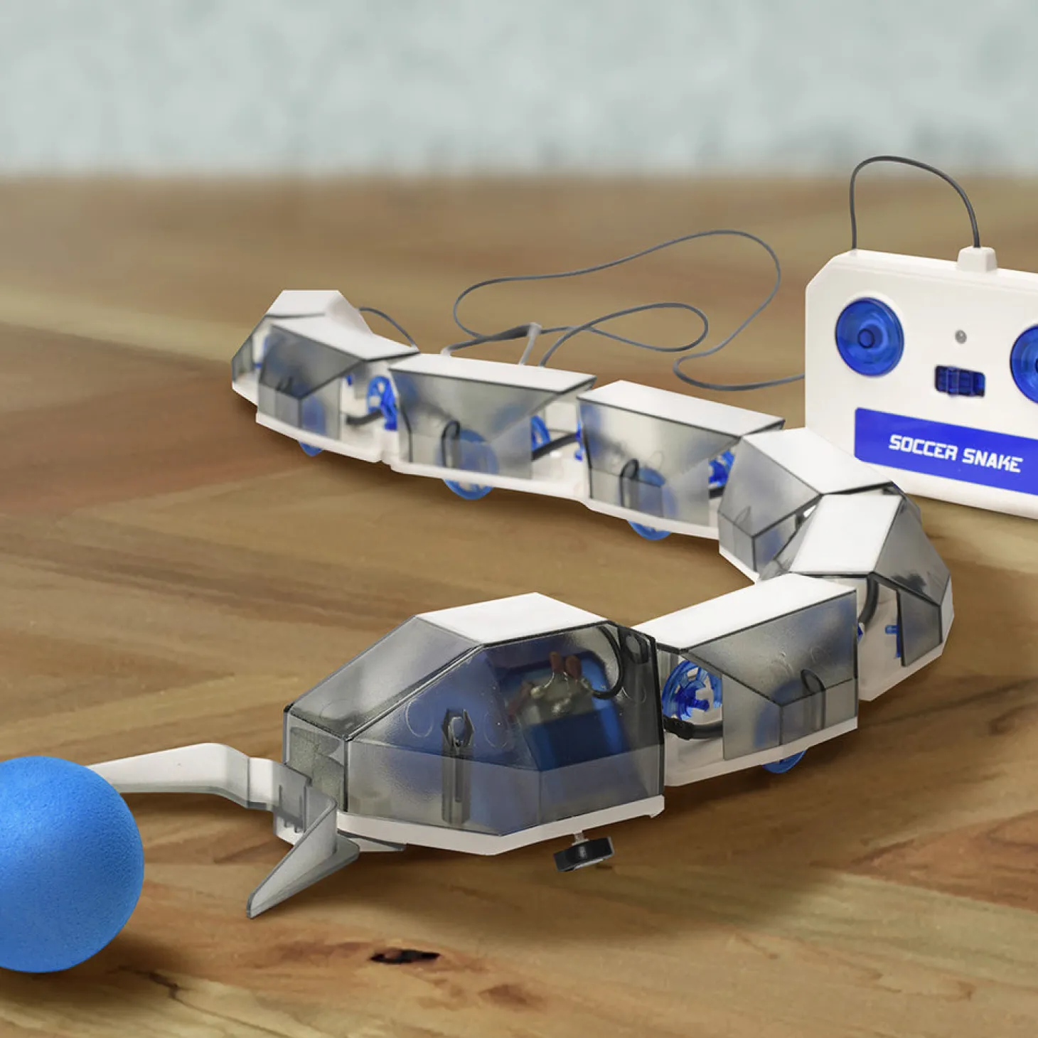 Playsteam Bionic Robot Soccer Snake